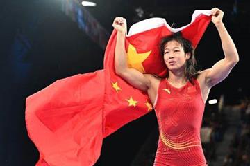 中国摔跤选手冯紫琪：巴黎奥运会勇夺女子自由式50公斤级铜牌