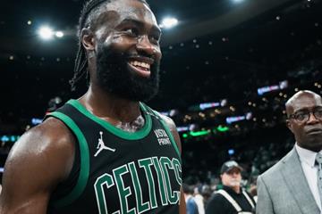 2024-2025赛季NBA圣诞大战赛程揭晓：湖人对决勇士成焦点！