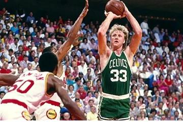 传奇之战：1981年NBA总决赛G6伯德的全面表现助力凯尔特人夺冠