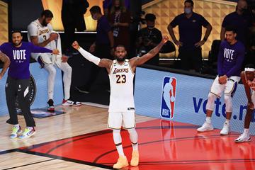 勒布朗·詹姆斯领衔洛杉矶湖人队夺得2019-20赛季NBA总冠军
