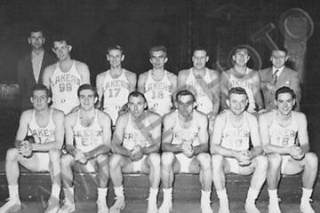 1948-1949赛季：明尼阿波利斯湖人队的NBA冠军之路