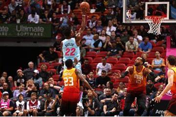 2011年NBA总决赛回顾：达拉斯小牛队的辉煌胜利与迈阿密热火的遗憾