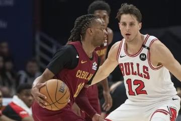 锁定东部第一！骑士横扫公牛，加兰28分6三分，莫布利21分11篮板7助攻