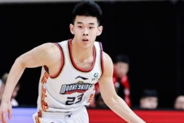 林葳宣布参加2025年NBA选秀，同时吸引澳洲NBL两队兴趣