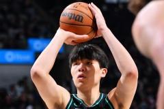 杨瀚森NBA赛场罚球16中15，命中率超90%