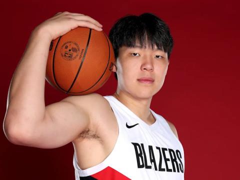 2026年NBA全明星新秀赛参赛名单公布，杨瀚森首次以G联盟球员身份入选