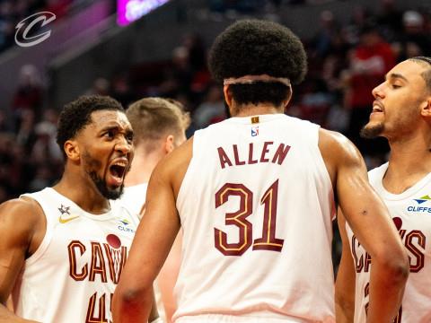 NBA常规赛，骑士vs快船伤病名单更新，莫布利因左小腿拉伤缺席