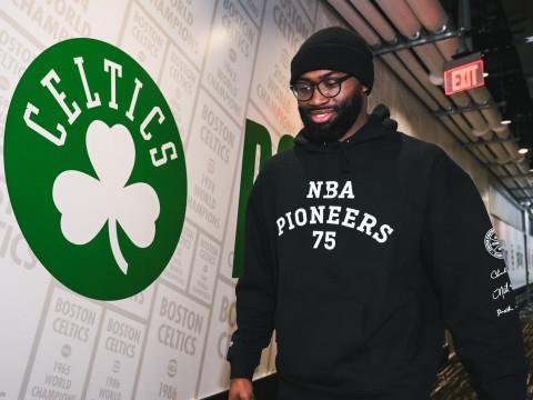 NBA常规赛，凯尔特人vs火箭伤病名单更新，芬尼-史密斯因轮休缺席