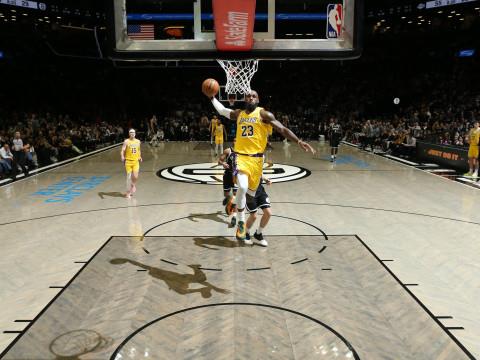 2024年2月4日 NBA常规赛，湖人对篮网全场录像回放，詹姆斯25分7助攻，首节湖人狂轰45分