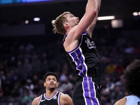2月7日 NBA常规赛，快船vs国王首发名单预测，两队阵容均有调整