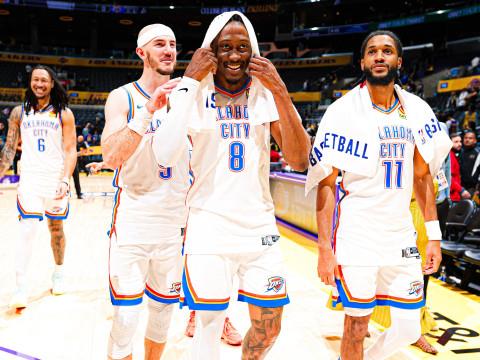 2月13日，NBA常规赛雄鹿vs雷霆首发名单预测，无核雄鹿团队风暴