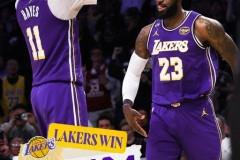 NBA常规赛，湖人主场124-104大胜独行侠，詹姆斯三双28分10篮板12助攻，八村塁贡献21分