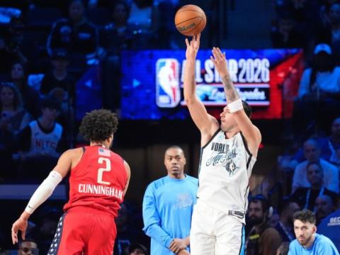 2026NBA全明星正赛数据战报，小卡单节狂轰31分追平纪录，含比赛录像回放