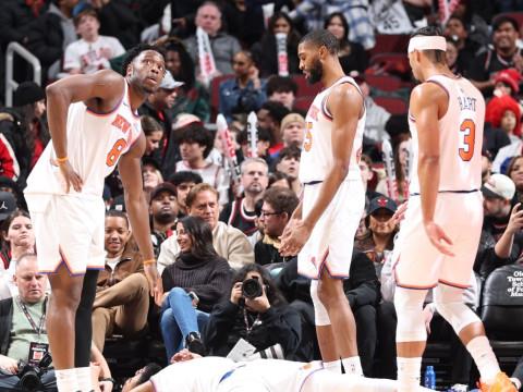 2月25日NBA常规赛，尼克斯对阵骑士首发名单预测，米切尔对决布伦森