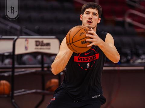 2月27日NBA常规赛，火箭迎战魔术首发名单预测，谢泼德能否延续神奇表现