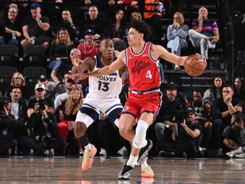 3月2日NBA常规赛，鹈鹕对阵快船伤病名单，莱昂纳德确定出战