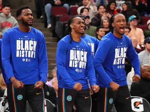 NBA常规赛，活塞vs骑士首发名单预测，米切尔伤势好转复出在即