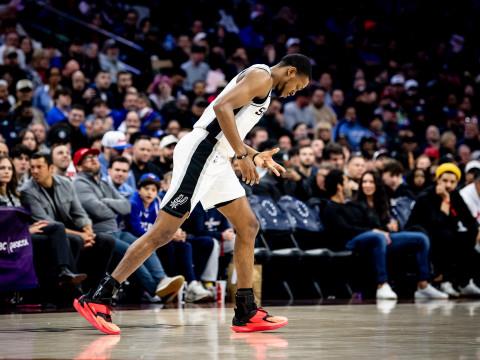 NBA常规赛，快船vs马刺伤病名单更新：加兰轮休（3月7日）