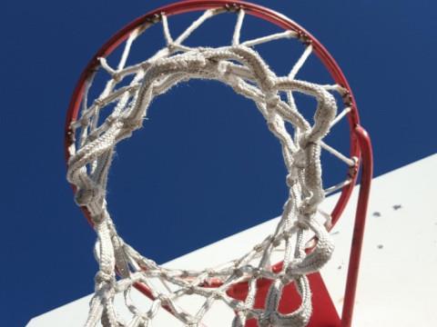 CBA三分大赛胡明轩22分夺冠，加赛13-4战胜于米提