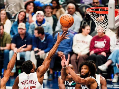 3月14日NBA常规赛骑士vs独行侠全场录像，弗拉格25分5板惨败