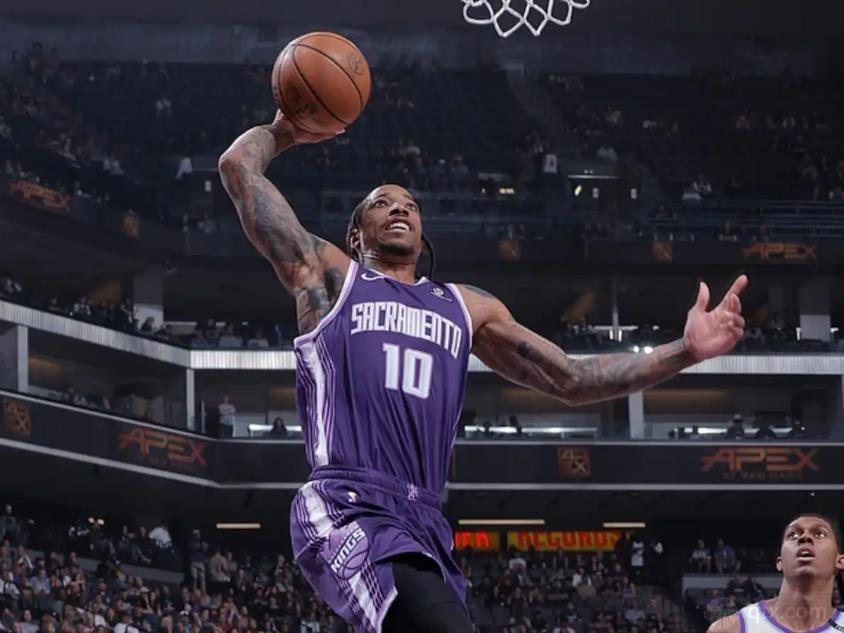德罗赞创NBA历史年龄最大单场40 10助
