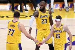 詹姆斯再创纪录，第4个NBA历史第一成就达成