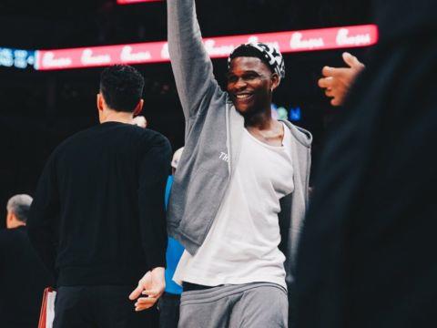 NBA西部最新排名，火箭遭遇连败掉队，马刺追赶雷霆差2胜场，快船勇士开拓者竞争第八