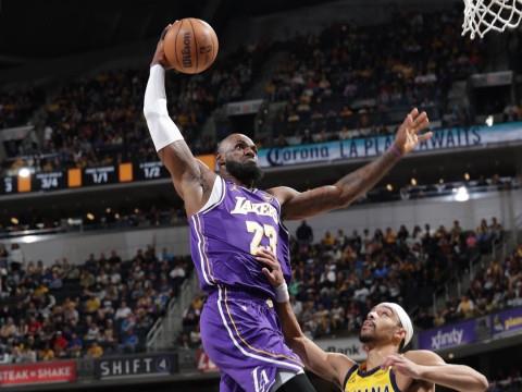 3月28日NBA常规赛篮网vs湖人首发预测，小波特缺席，紫金军团胜率87.5%