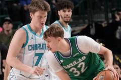 NBA新秀榜更新，克尼佩尔持续领跑